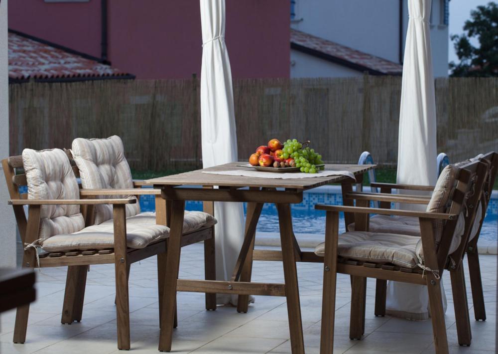 Villas Vilanija Umag Exteriör bild